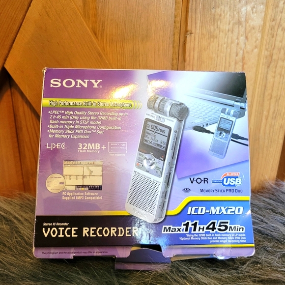 Sony Handheld Digital Voice Recorder - Picture 1 of 9